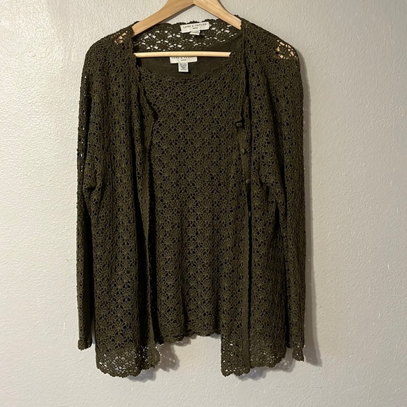 Lord & Taylor Sweaters Lord And Taylor Women Sweater Twin Set Green